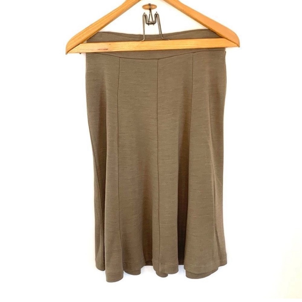 Banana Republic Tan Wool Blend Flowy Pull On Skirt Size 6